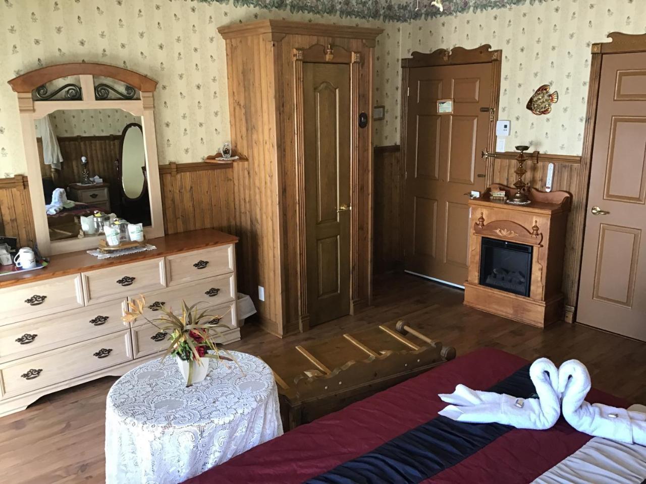 Auberge La Cote D'Or Petite-Riviere-Saint-Francois Zewnętrze zdjęcie