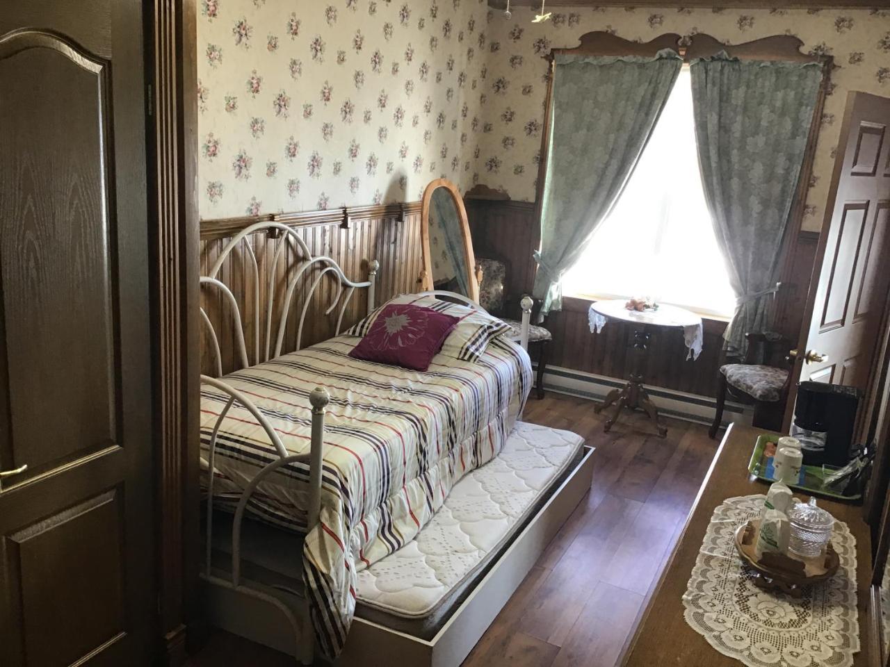 Auberge La Cote D'Or Petite-Riviere-Saint-Francois Zewnętrze zdjęcie